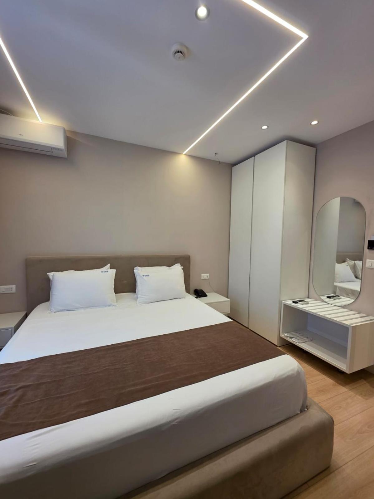 Hotel Orik &